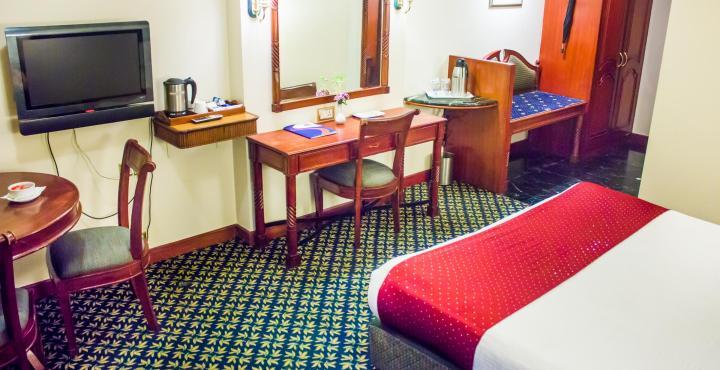 Hotel Nahar Nilgiris Ooty Esterno foto